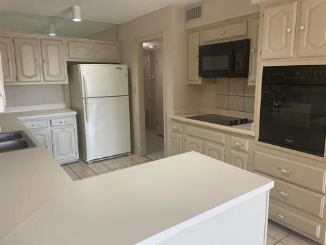 379 Englewood Drive Kerrville TX 78028