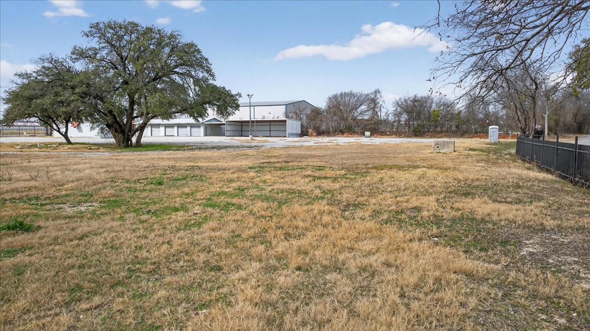 9800 Jacksboro Highway Fort Worth TX 76135