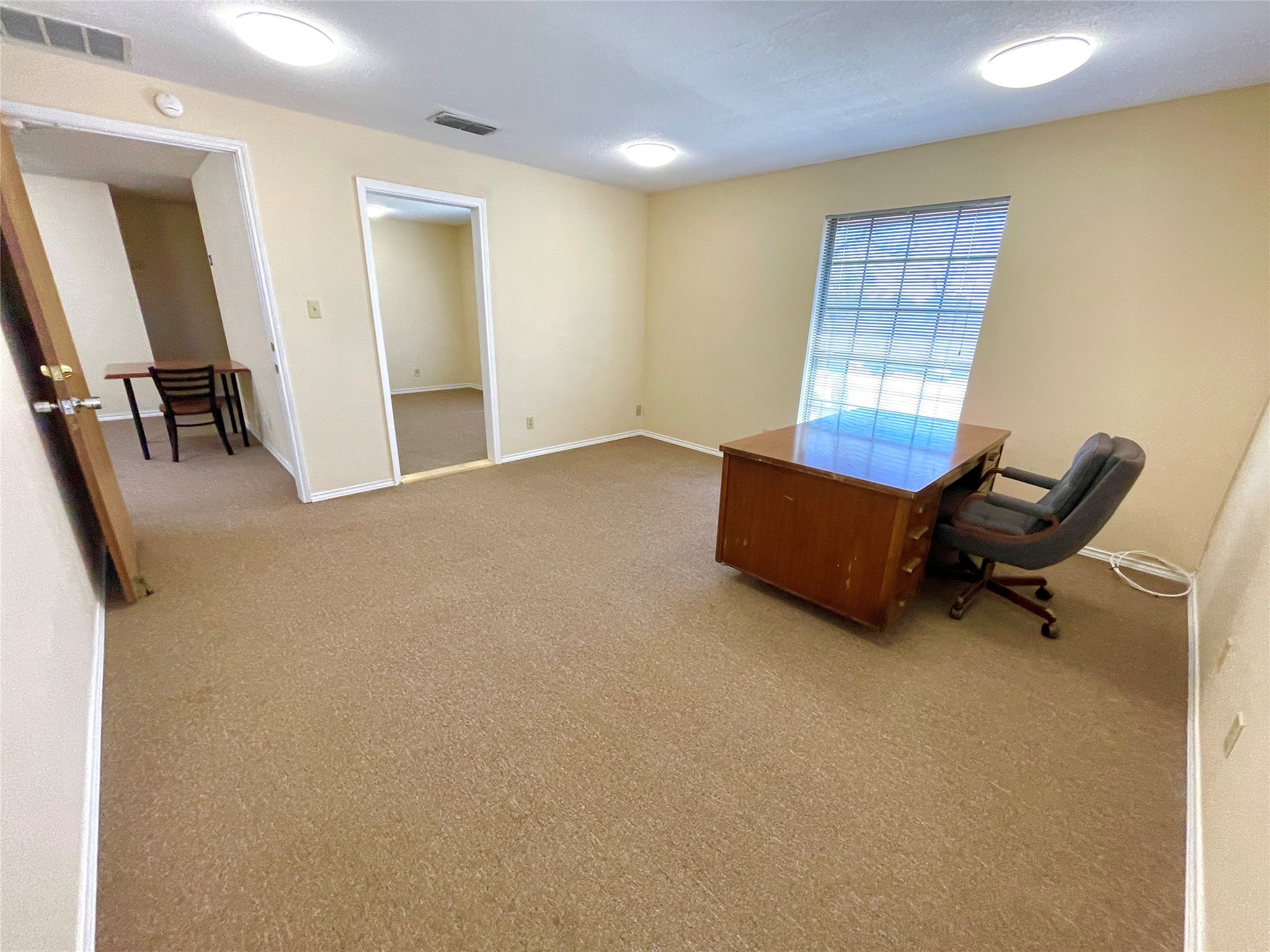 313 Harwood Bedford TX 76021