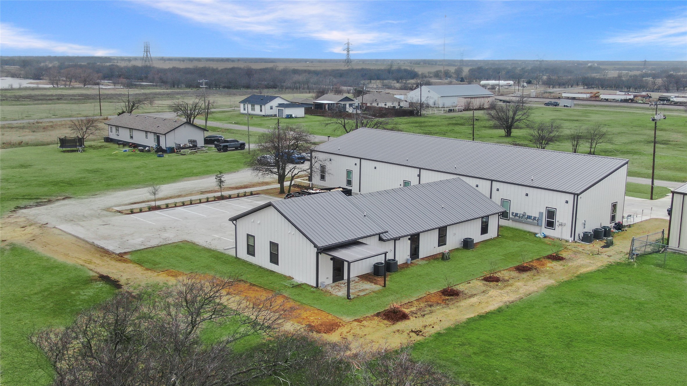 402 W Walnut Street Gunter TX 75058
