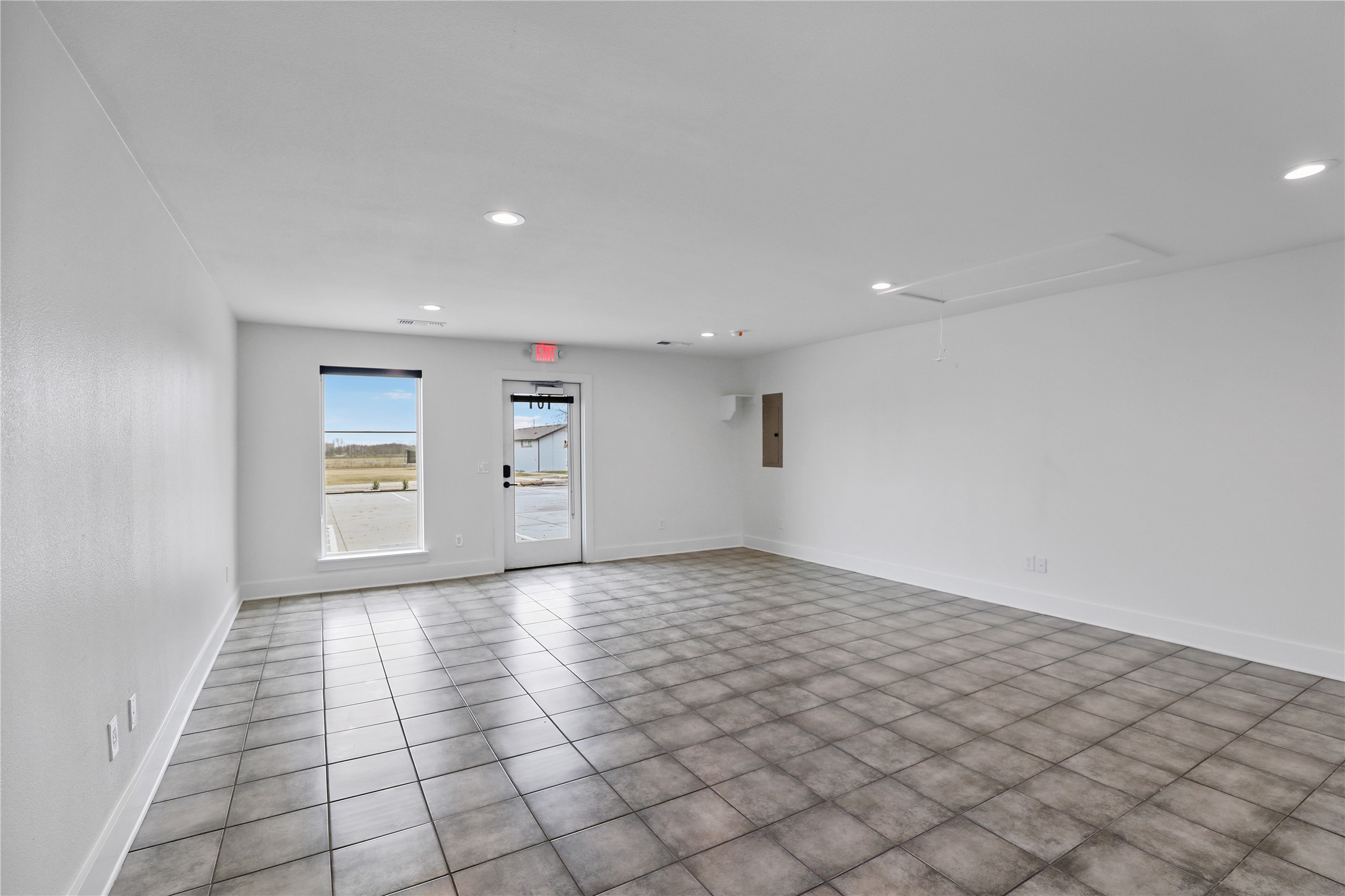 402 W Walnut Street Gunter TX 75058