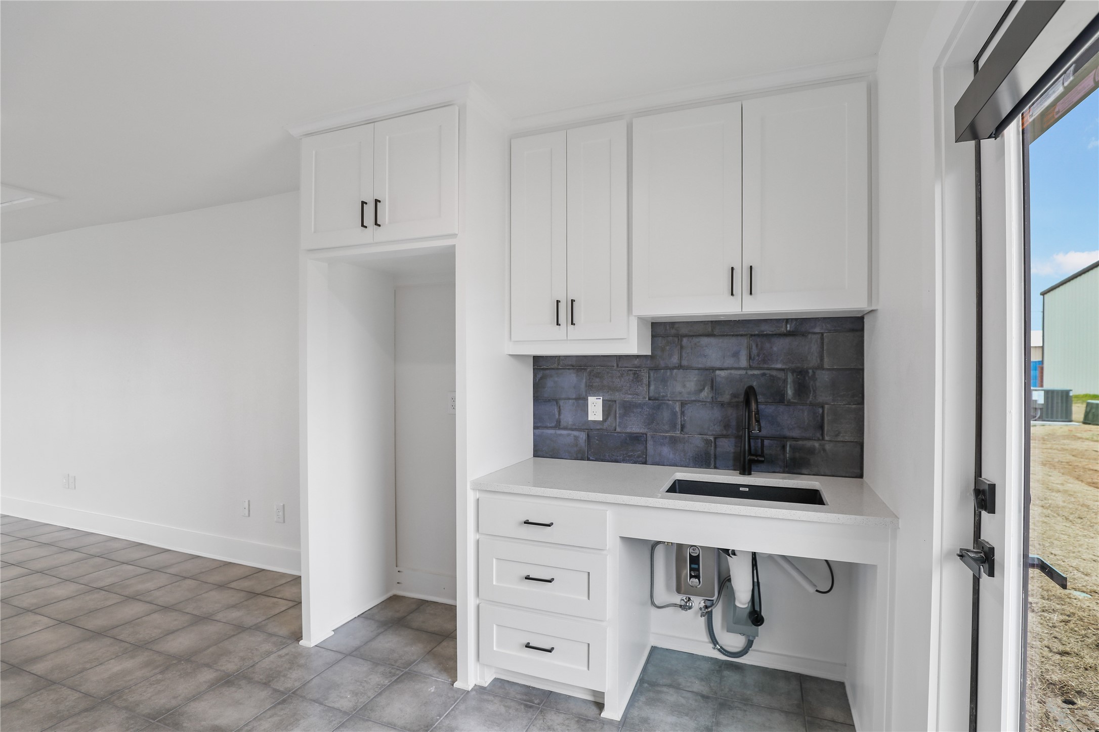 402 W Walnut Street Gunter TX 75058