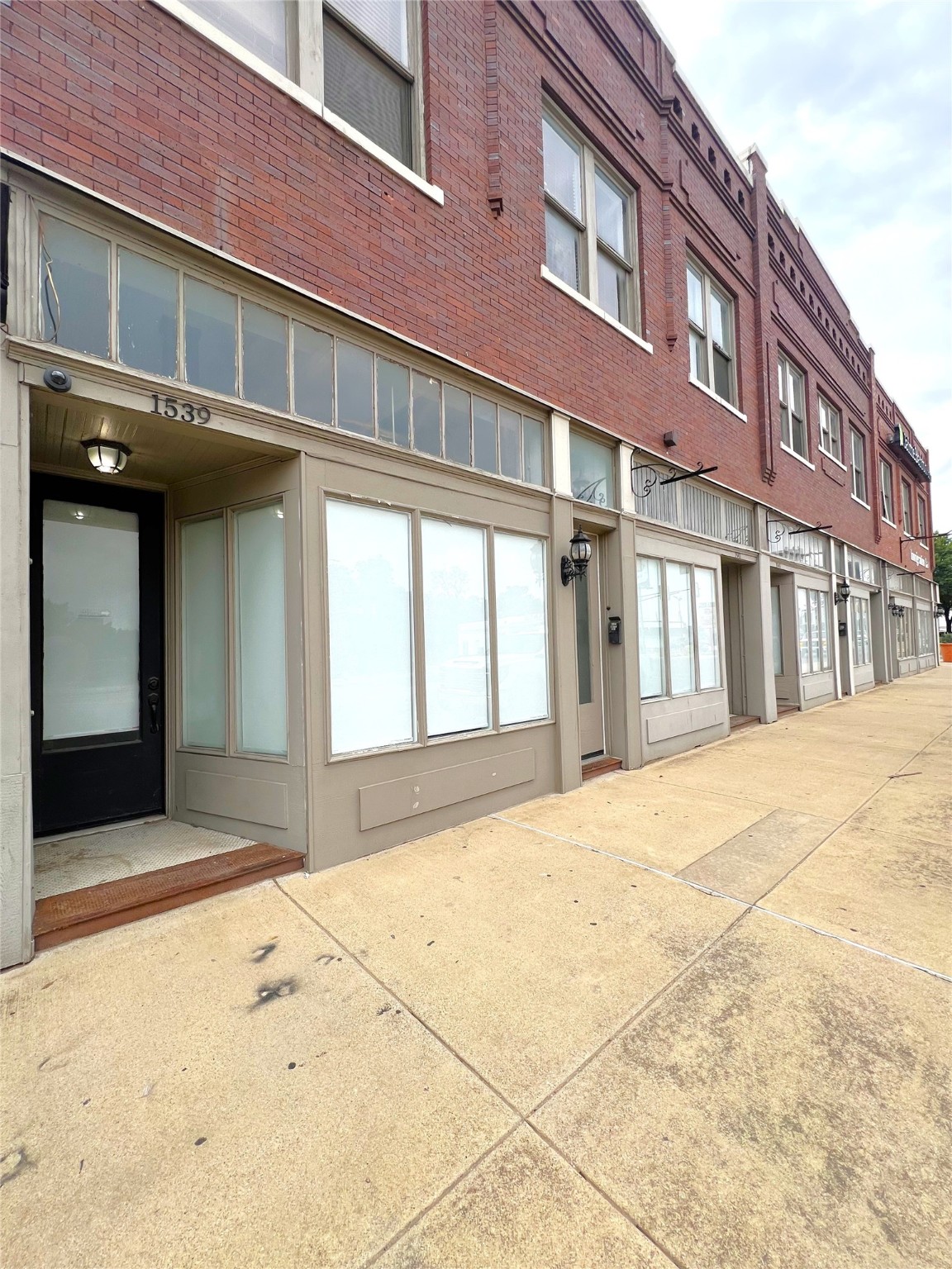 1539 N Main Street Fort Worth TX 76164