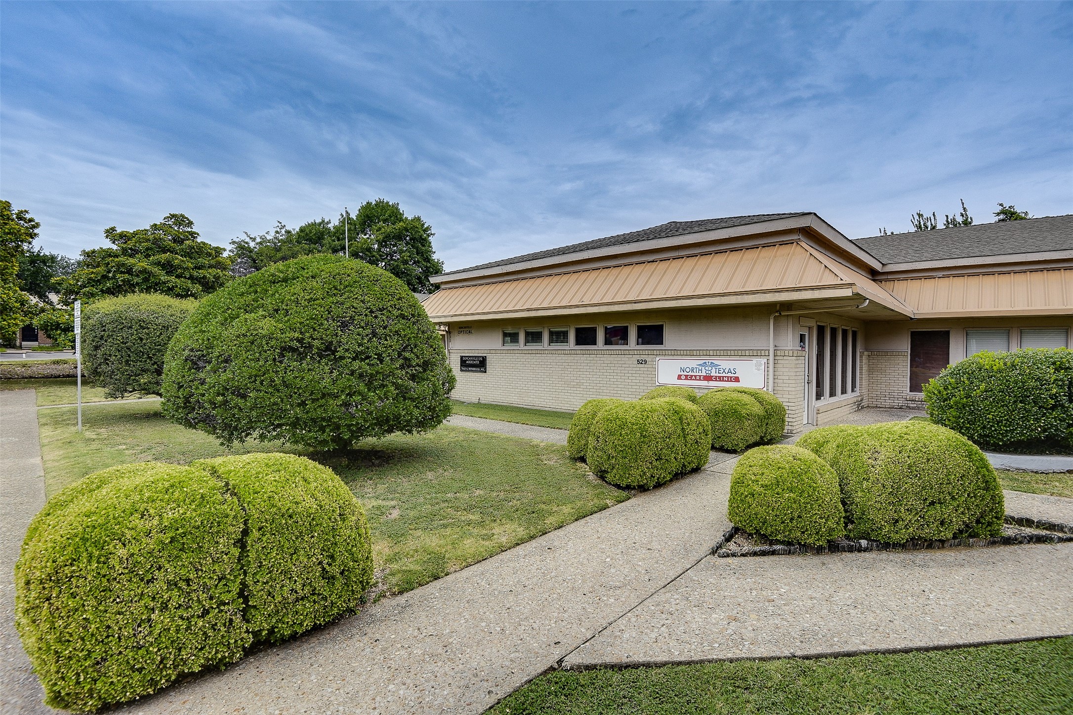 527 W Wheatland Duncanville TX 75116
