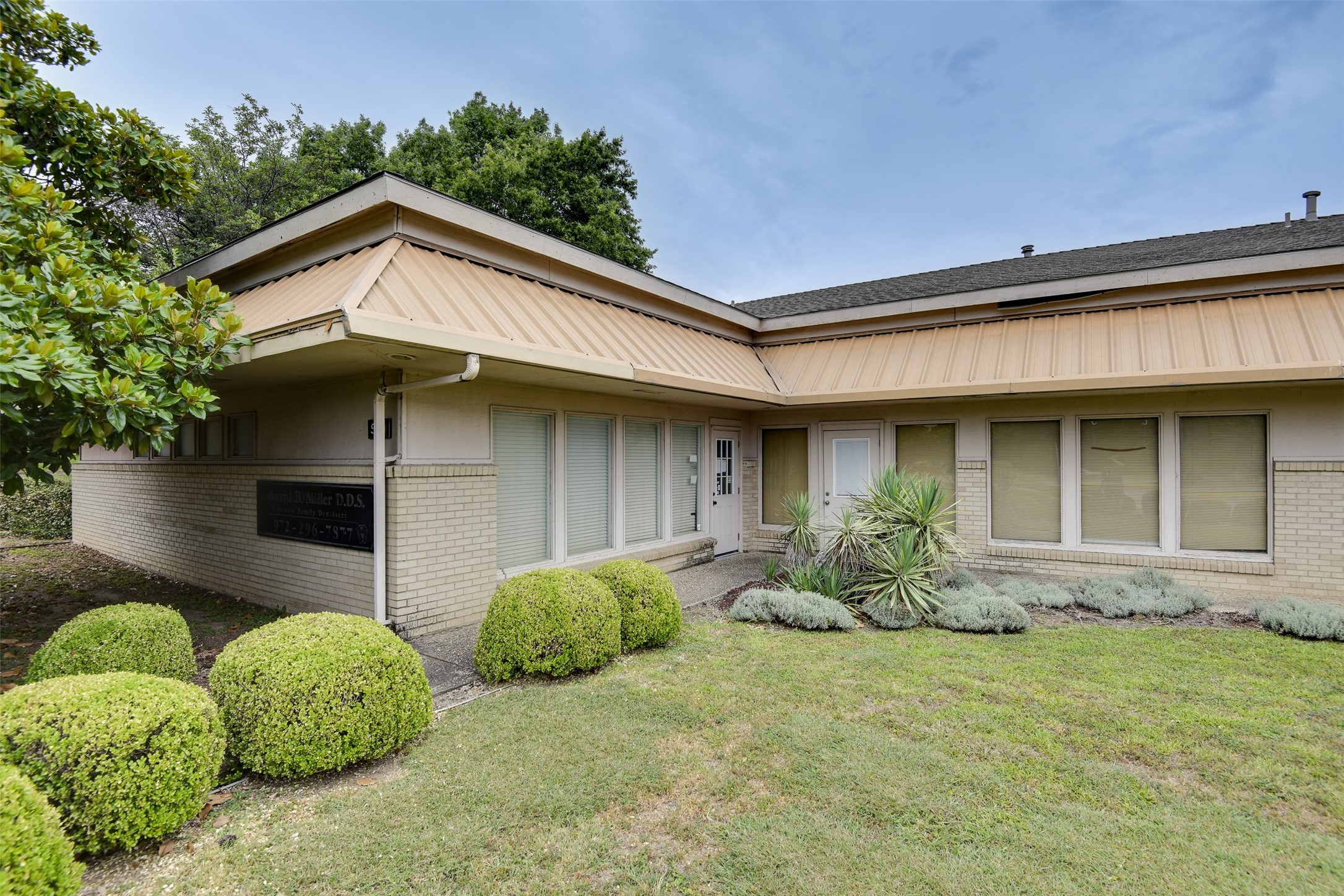 527 W Wheatland Duncanville TX 75116