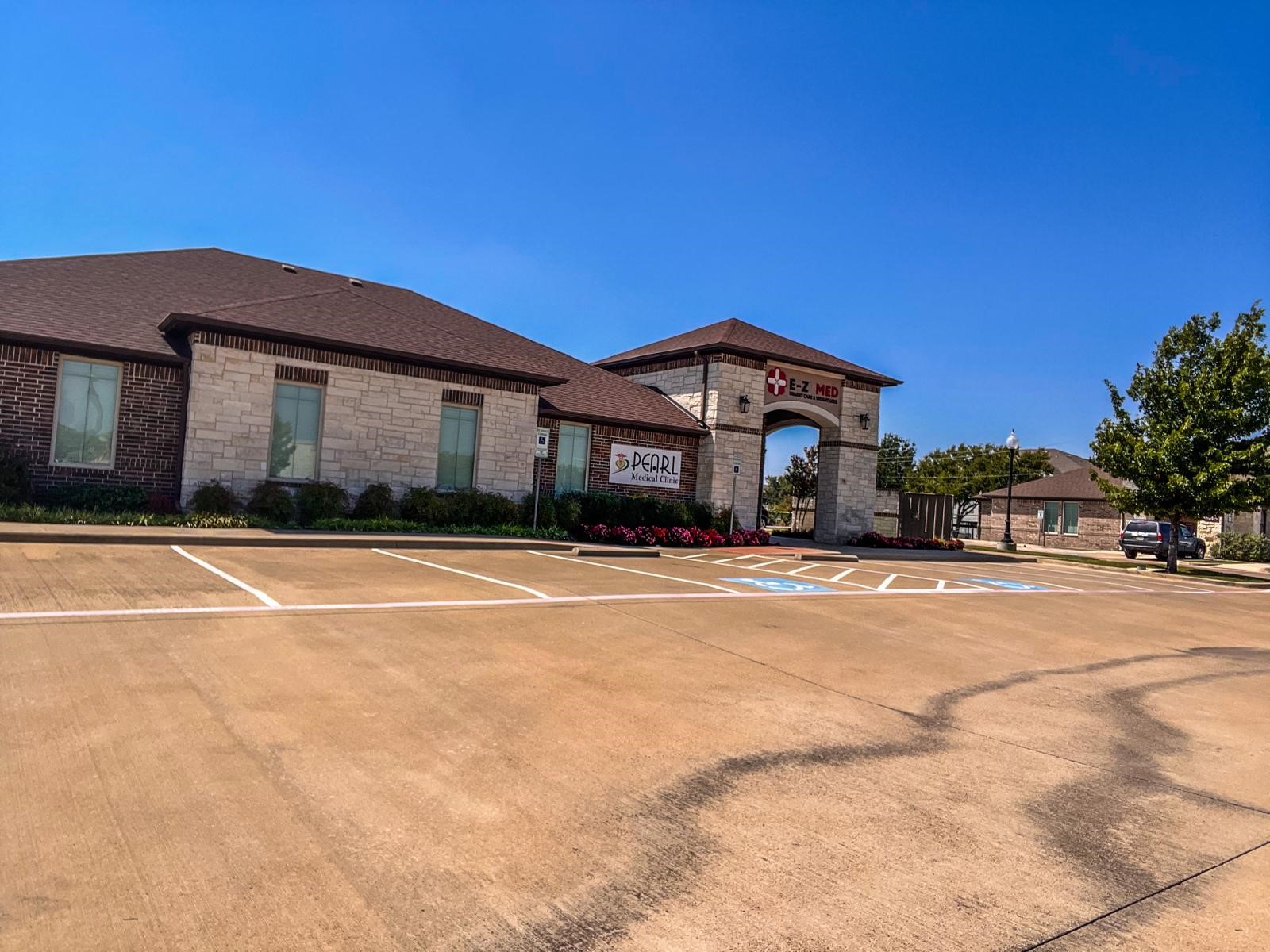 1004 S Carrier Parkway Grand Prairie TX 75051