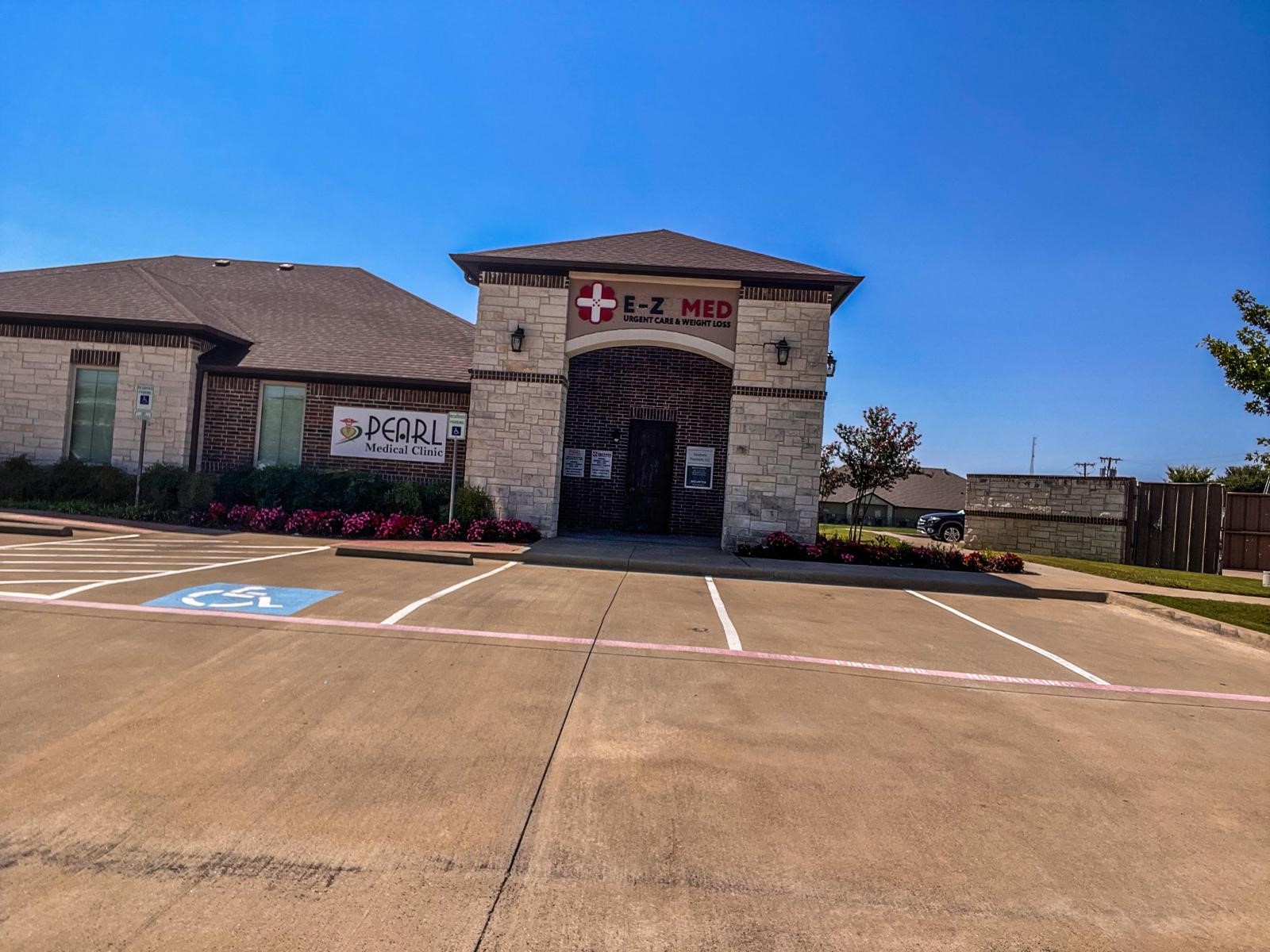 1004 S Carrier Parkway Grand Prairie TX 75051