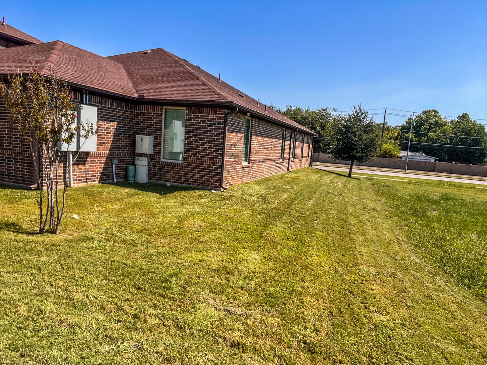 1004 S Carrier Parkway Grand Prairie TX 75051