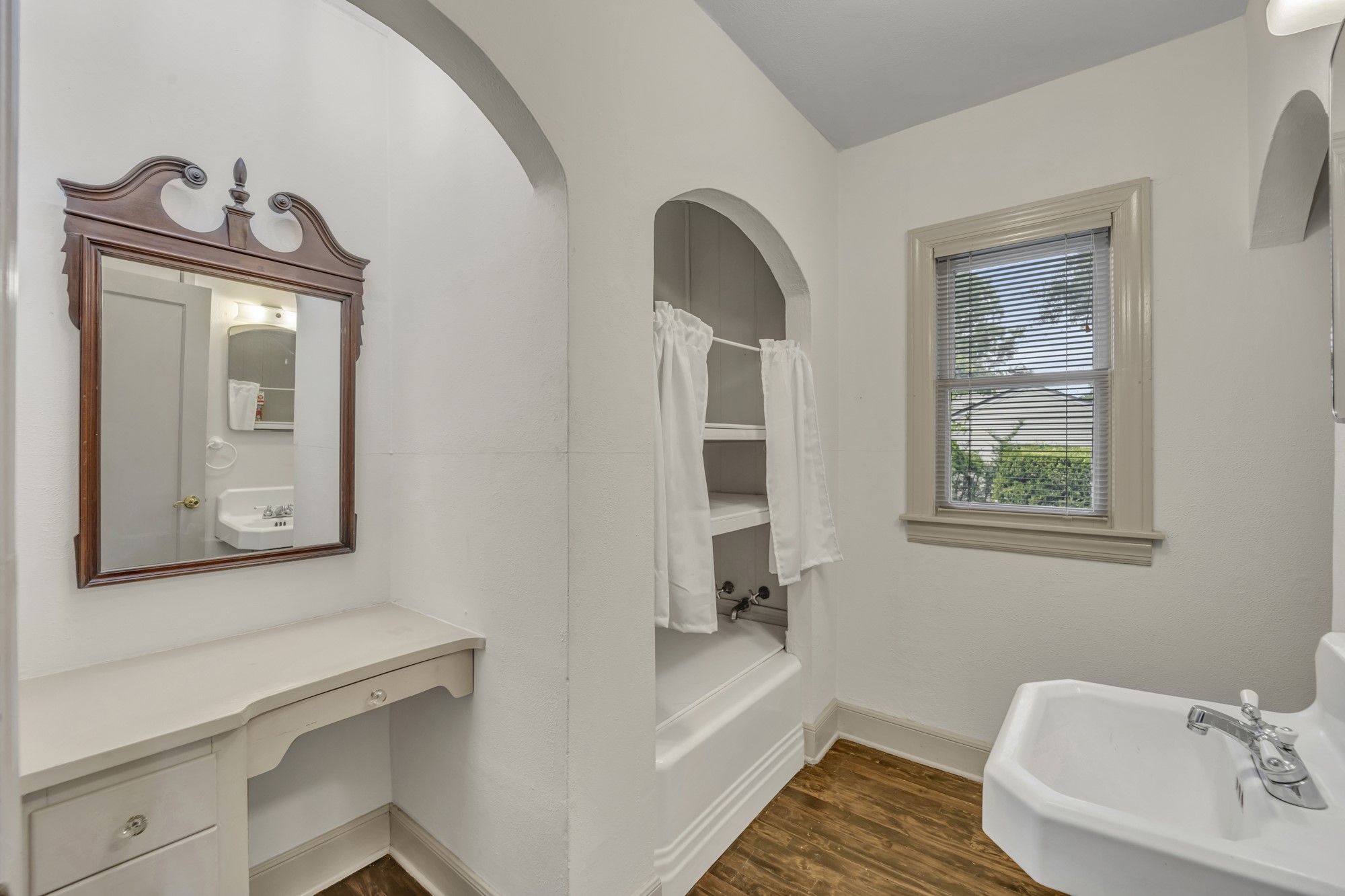 1311 W Abram Street Arlington TX 76013