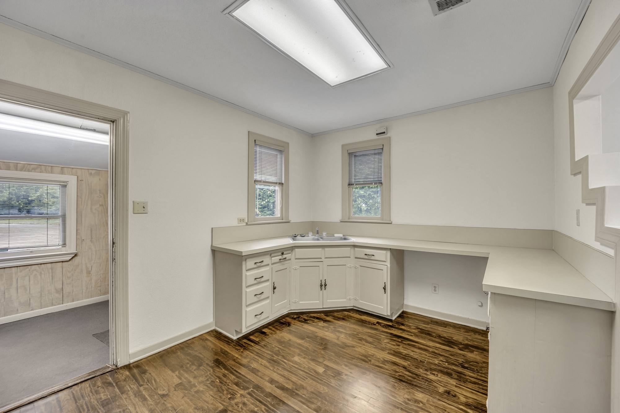 1311 W Abram Street Arlington TX 76013