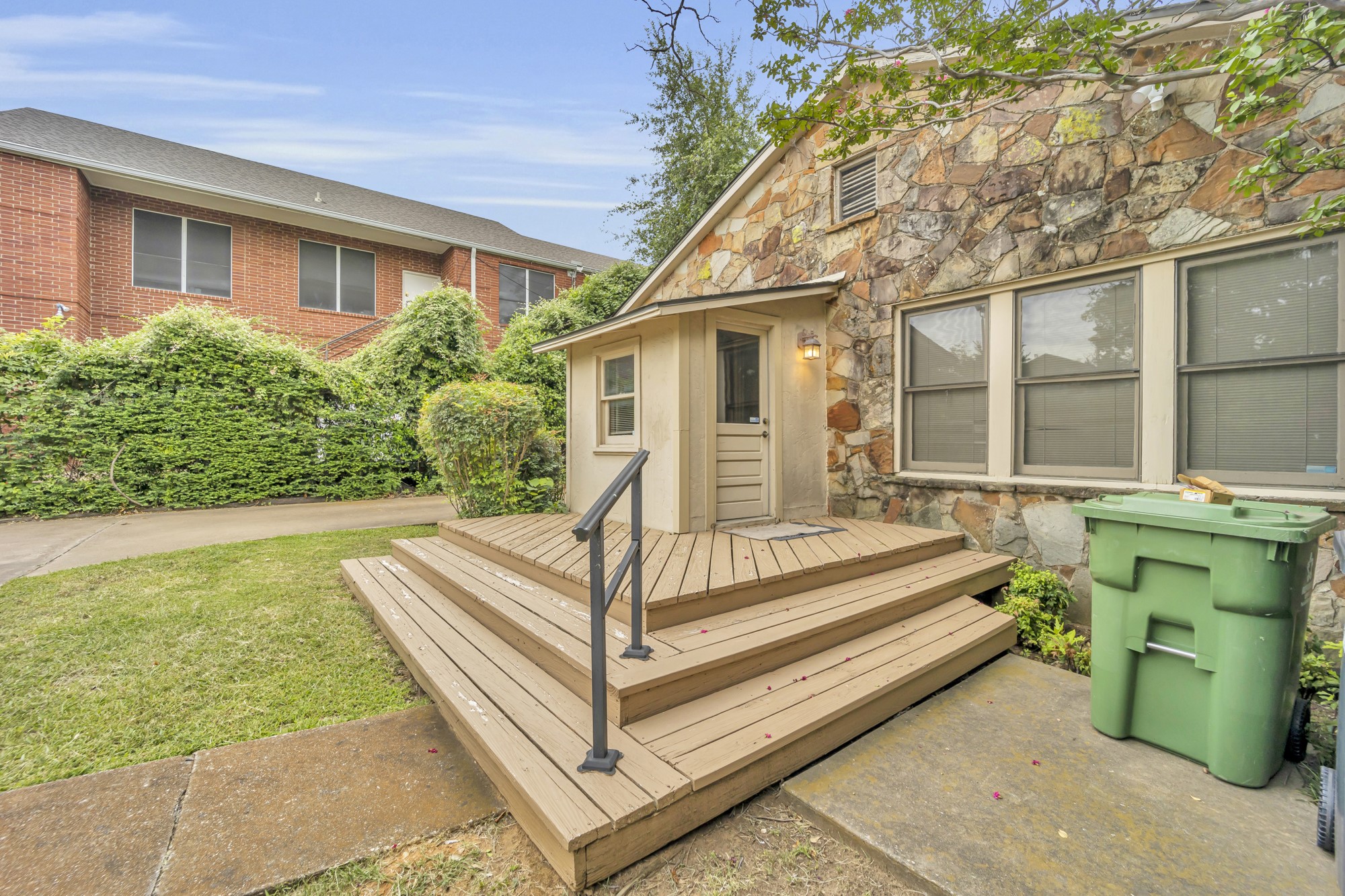 1311 W Abram Street Arlington TX 76013