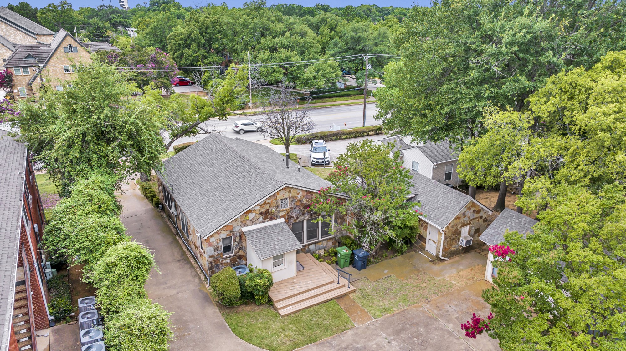 1311 W Abram Street Arlington TX 76013