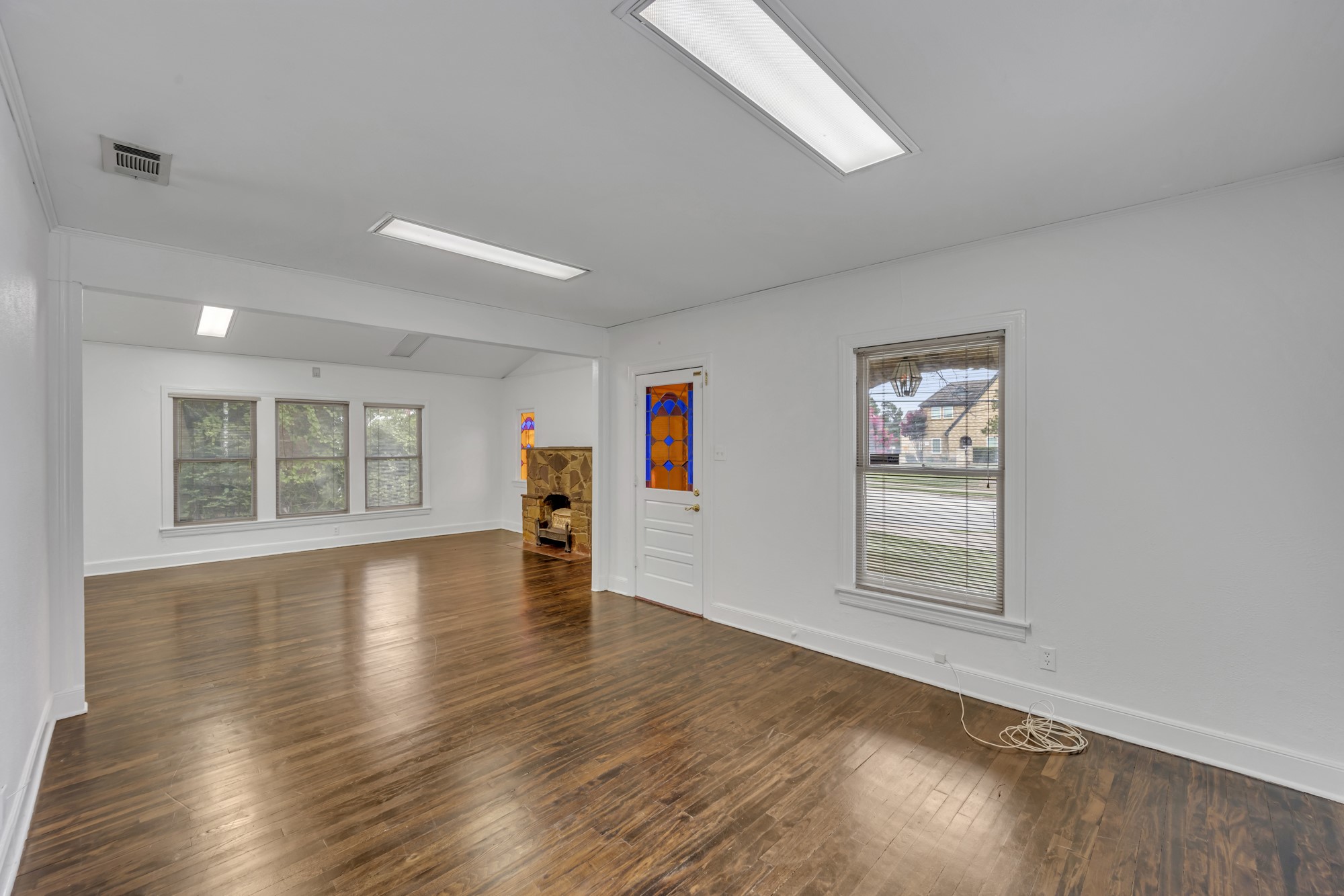 1311 W Abram Street Arlington TX 76013