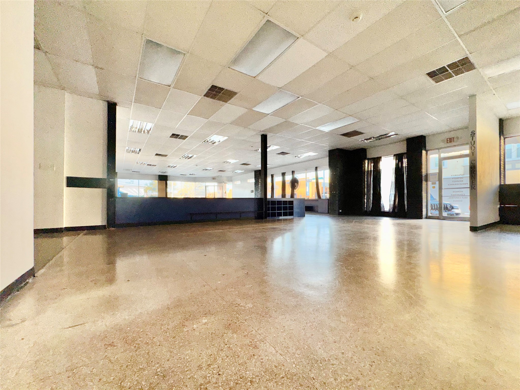 201 W Moore Avenue Terrell TX 75160