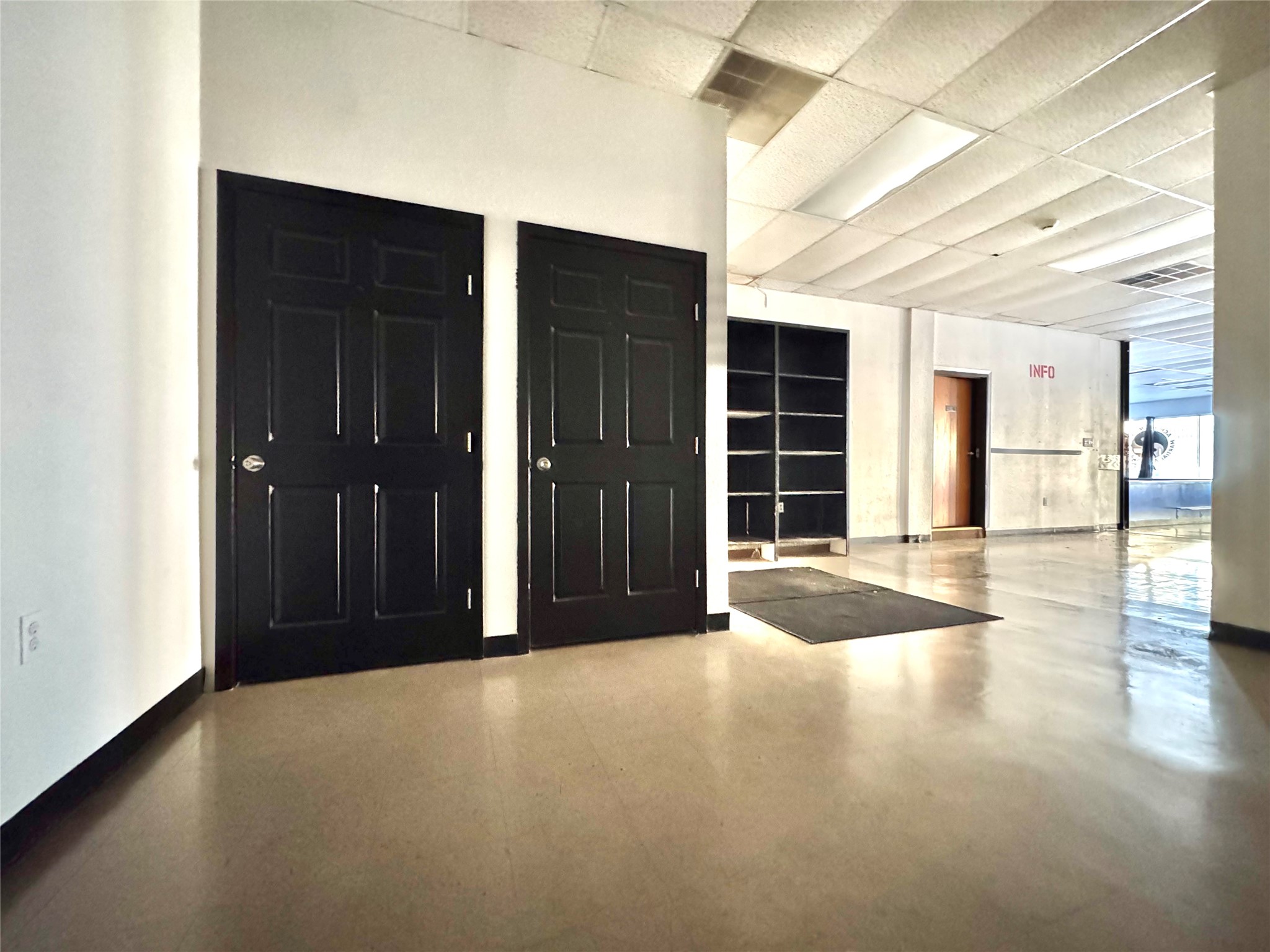 201 W Moore Avenue Terrell TX 75160