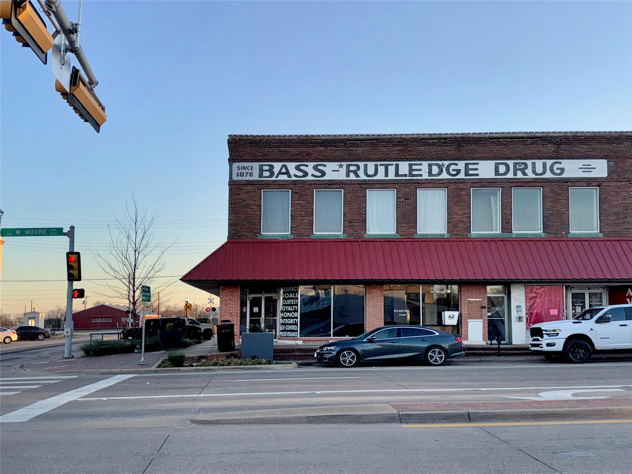 201 W Moore Avenue Terrell TX 75160