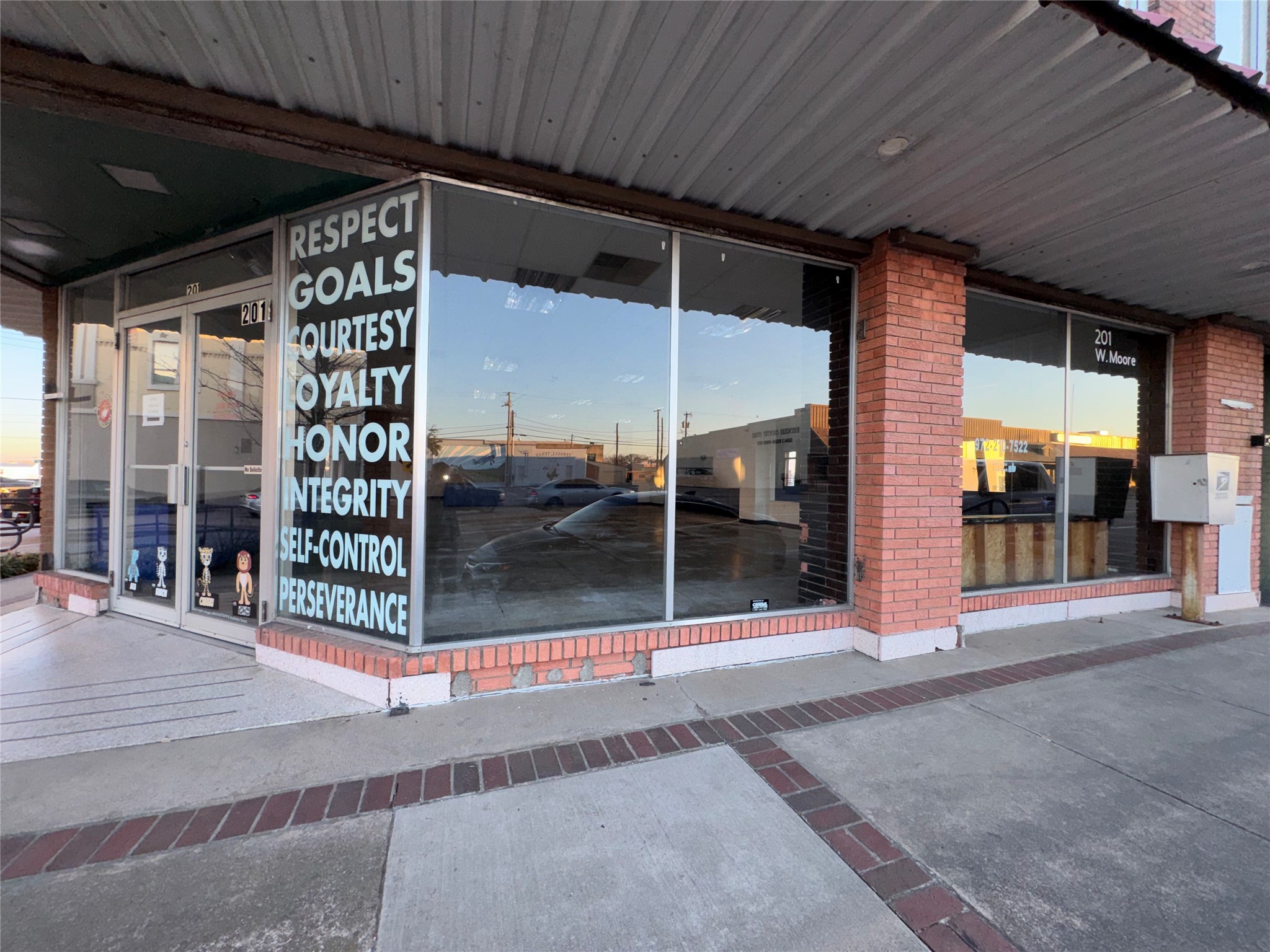 201 W Moore Avenue Terrell TX 75160