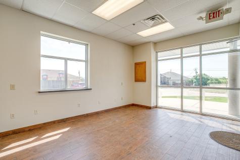 671 NE Alsbury Boulevard Burleson TX 76028