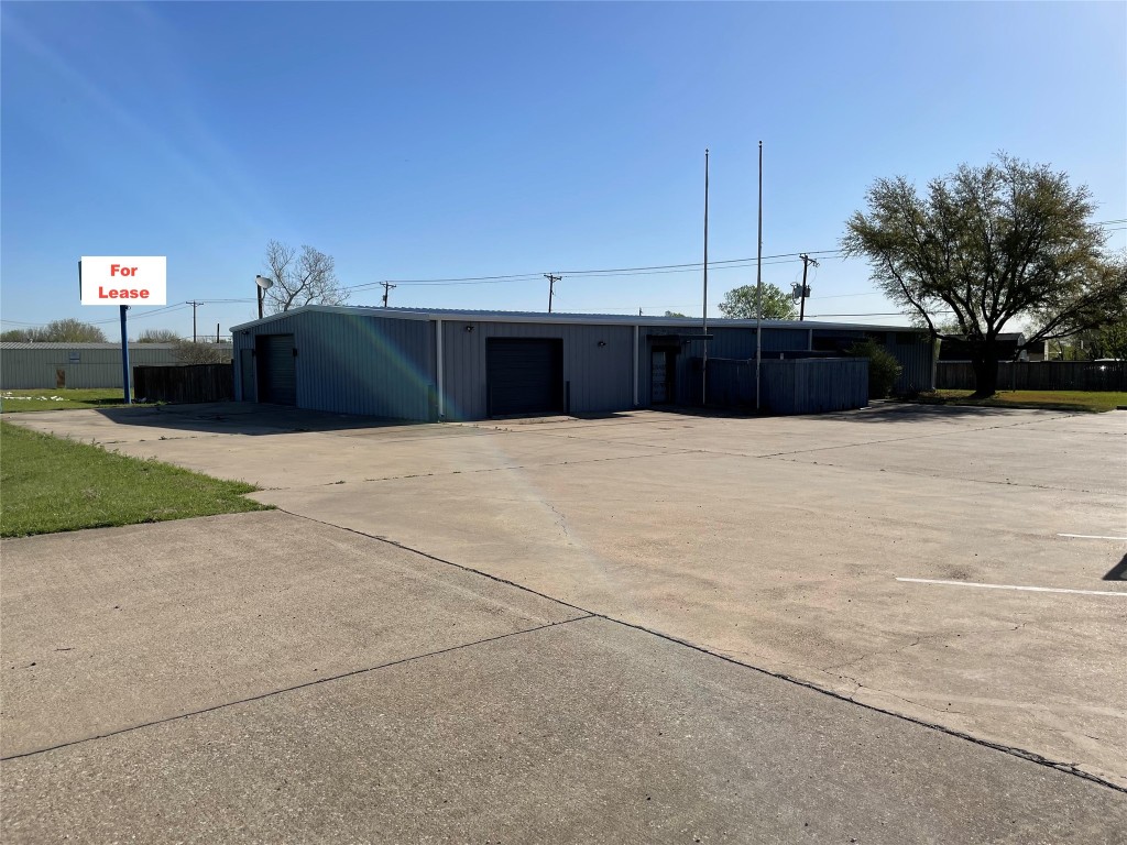 3502 N Highway 77 Waxahachie TX 75165