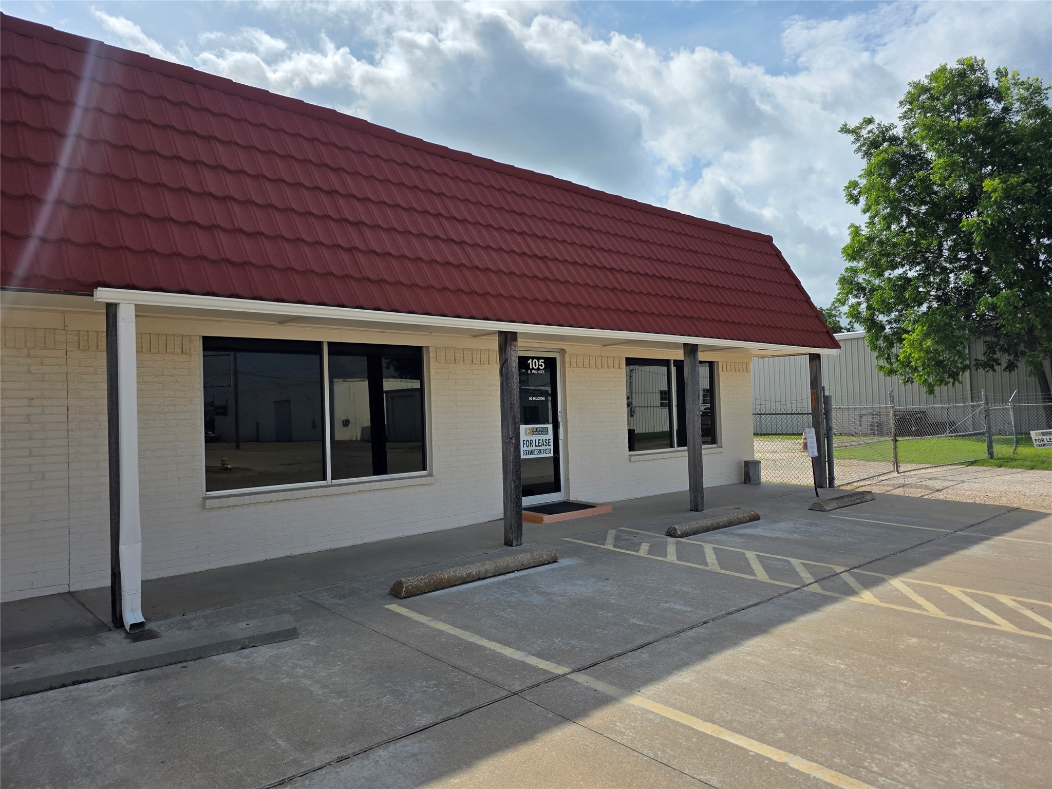 105 S Wilhite Street Cleburne TX 76031