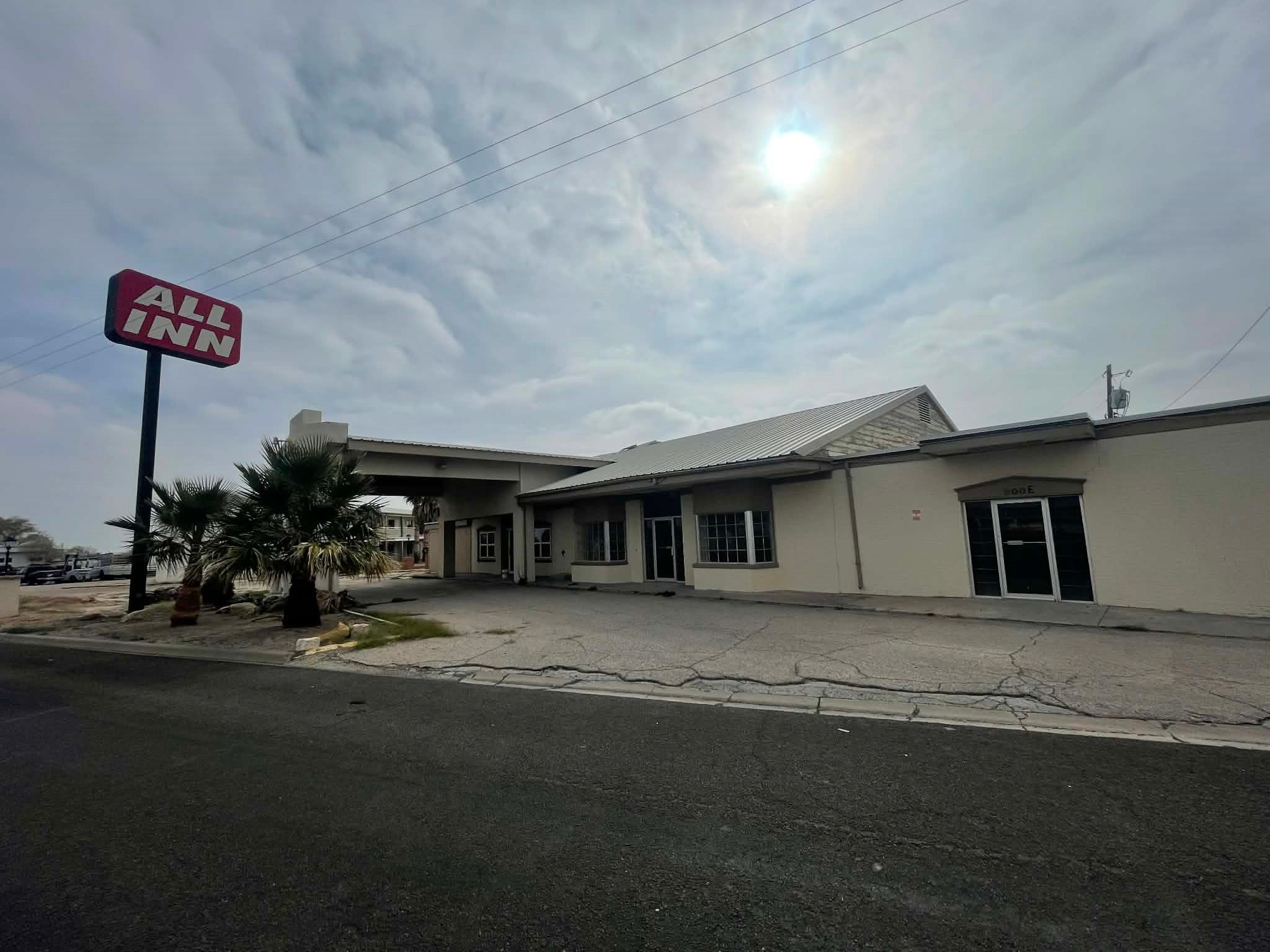 800 E Dickinson Fort Stockton TX 79735