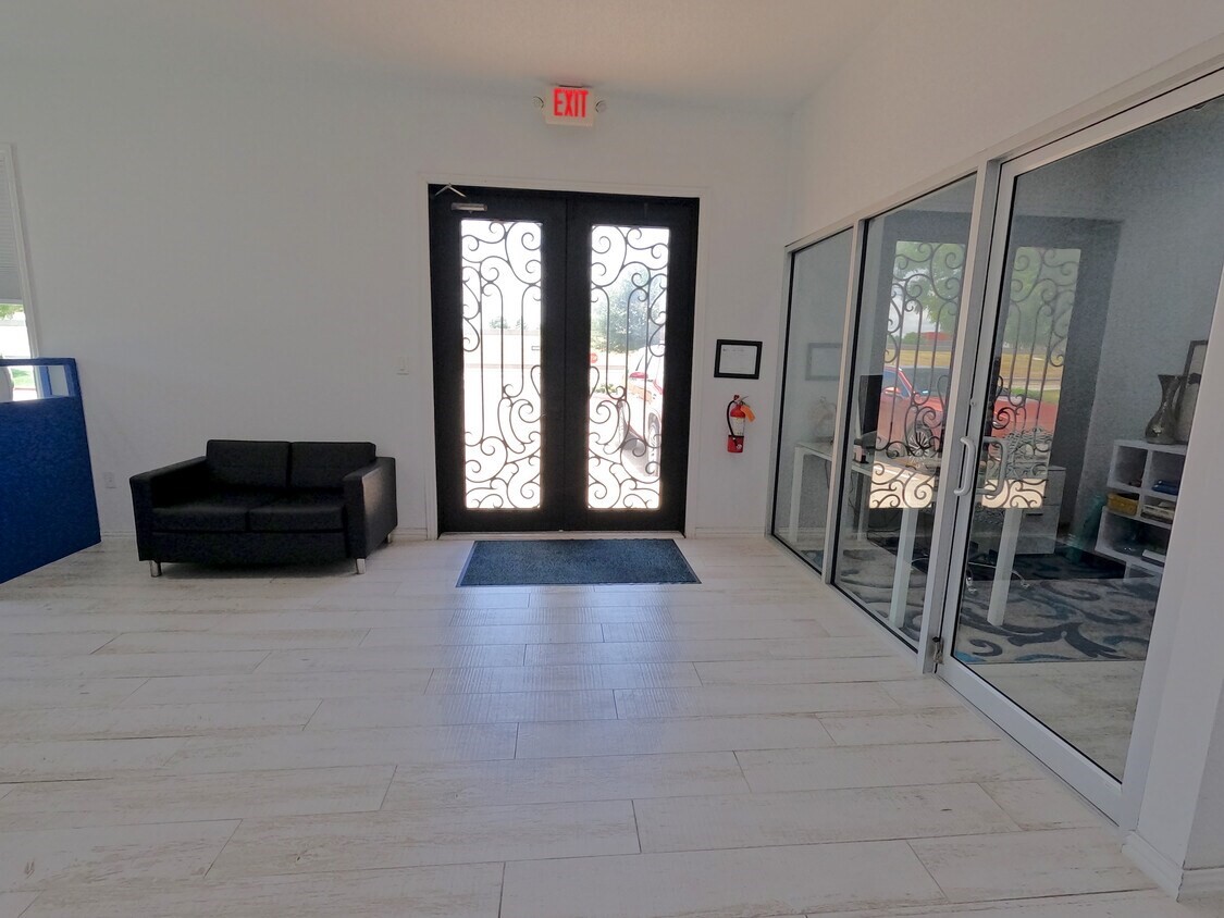 4815 State Highway 121 The Colony TX 75056