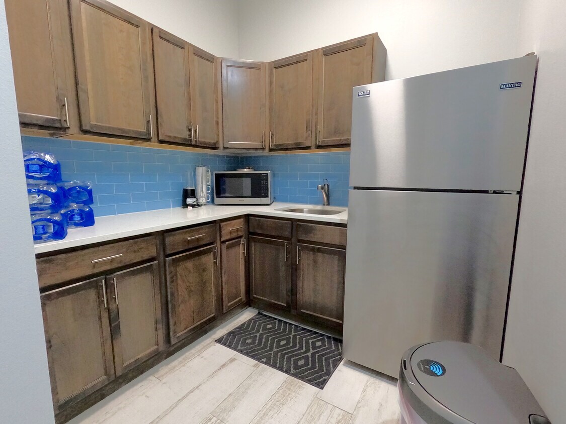 4815 State Highway 121 The Colony TX 75056