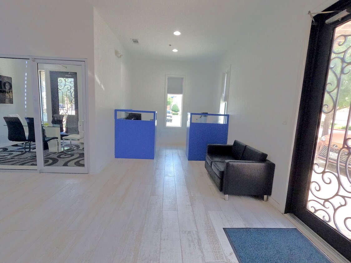 4815 State Highway 121 The Colony TX 75056