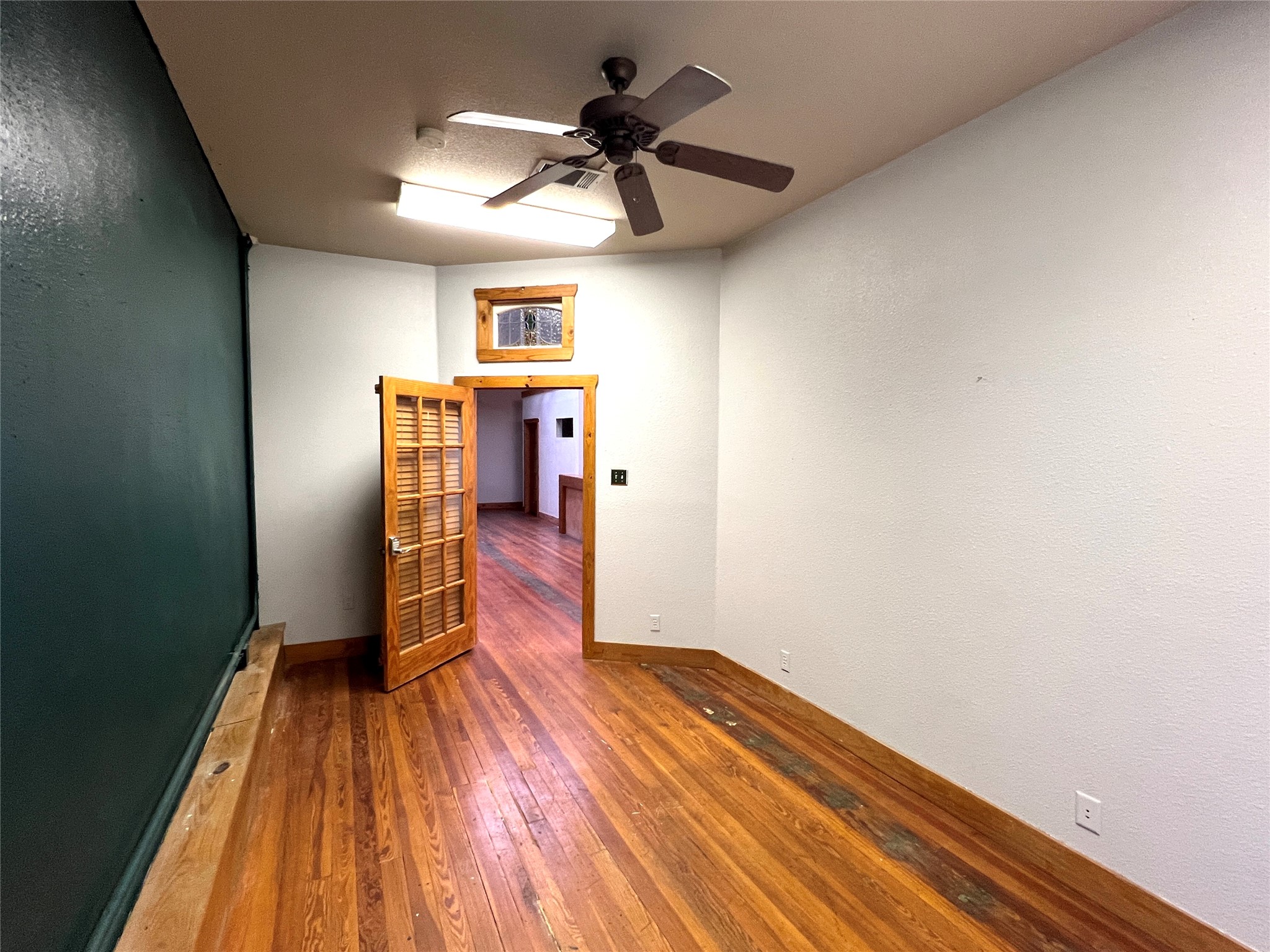 105 S Travis Street Sherman TX 75090
