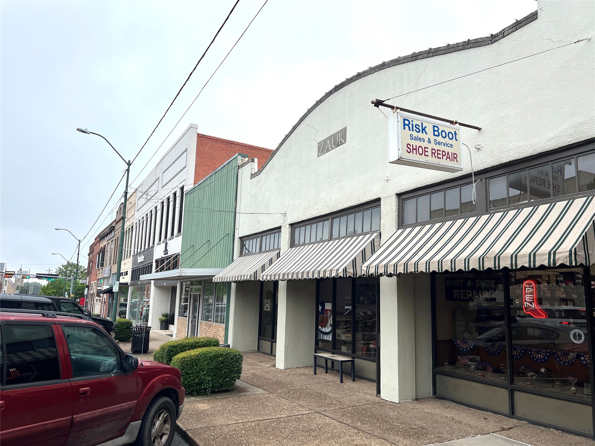 105 S Travis Street Sherman TX 75090