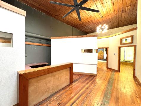 105 S Travis Street Sherman TX 75090