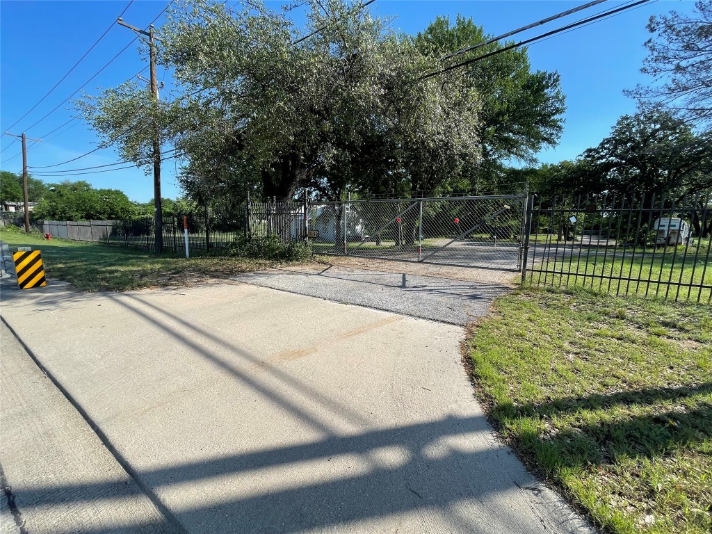 9600 Jacksboro Highway Fort Worth TX 76135