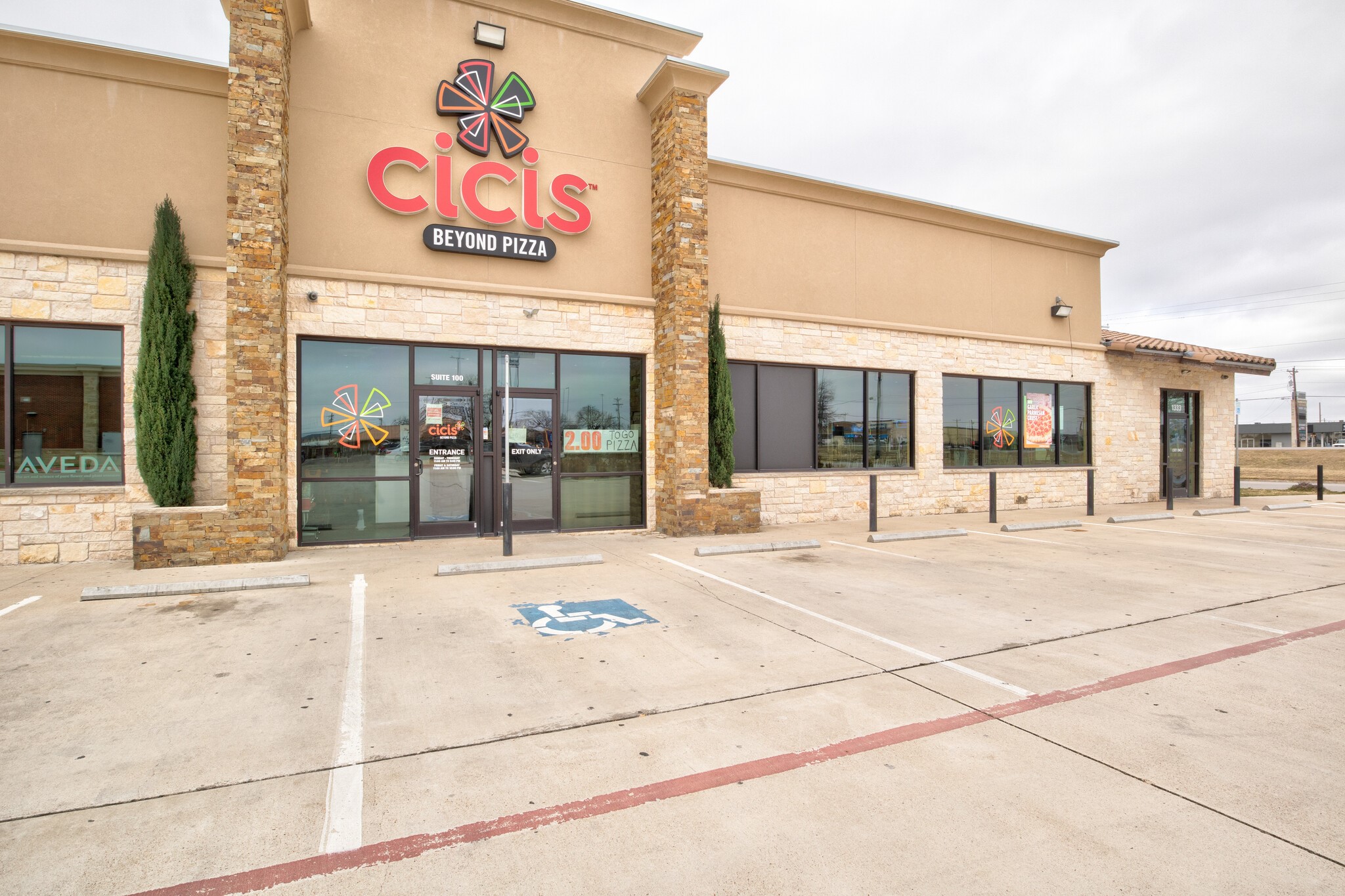 1335 N Plaza Drive Granbury TX 76048