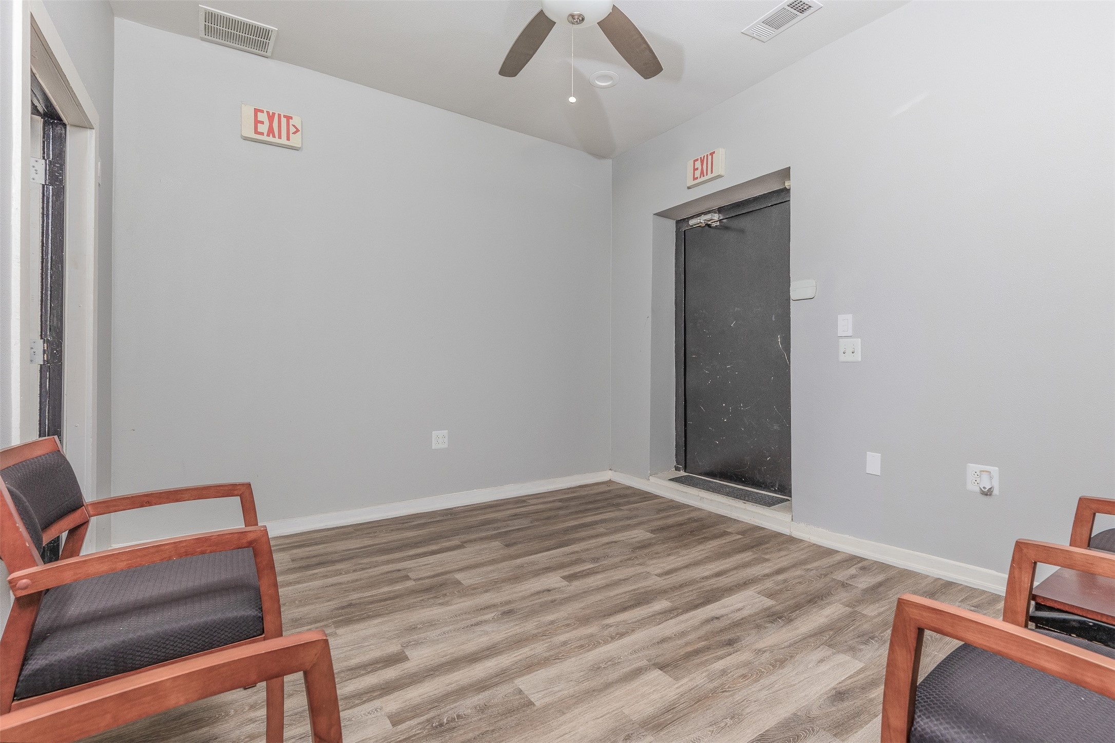 1024 S First Street Sherman TX 75090
