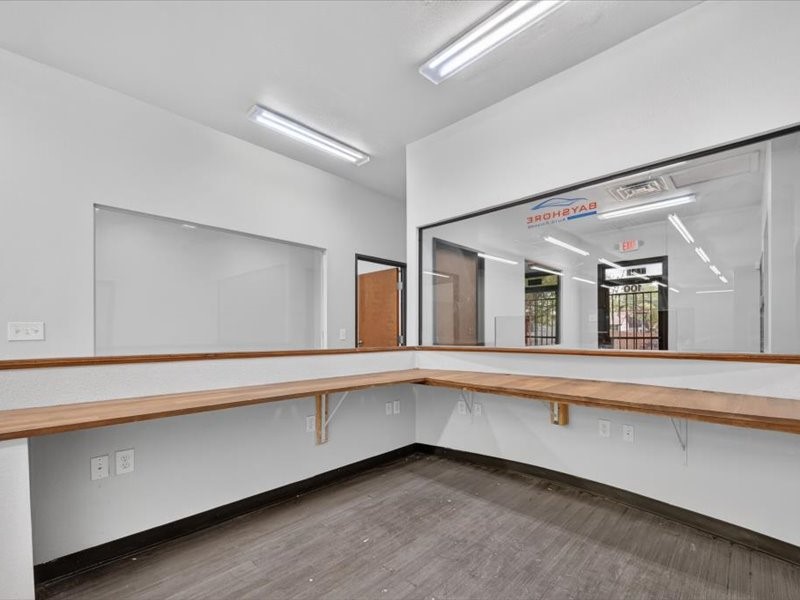 3413 Herring Avenue Irving TX 75061
