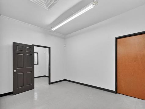 3413 Herring Avenue Irving TX 75061