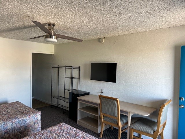 1157 W Bypass 287 Alvord TX 76255