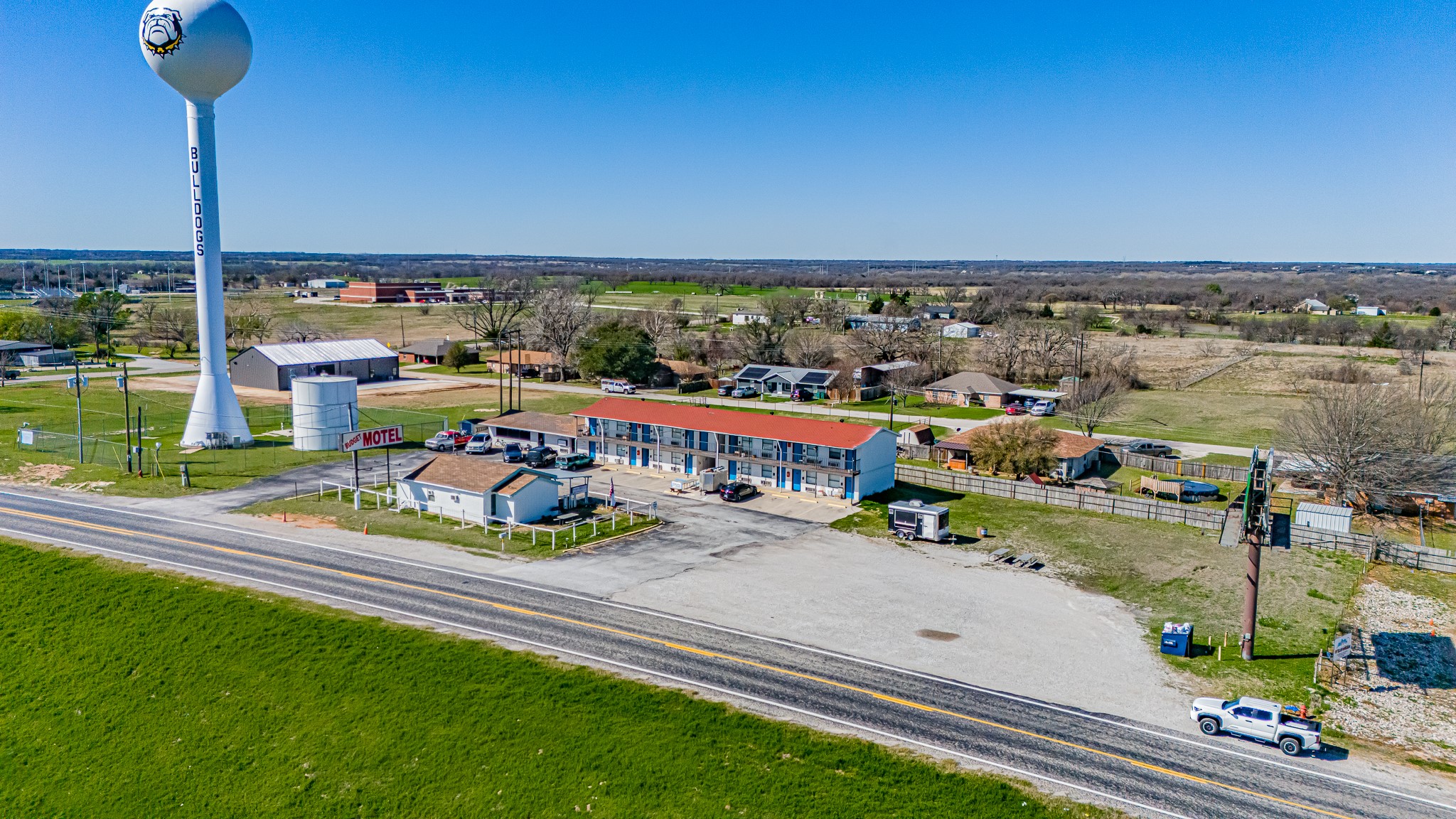 1157 W Bypass 287 Alvord TX 76255