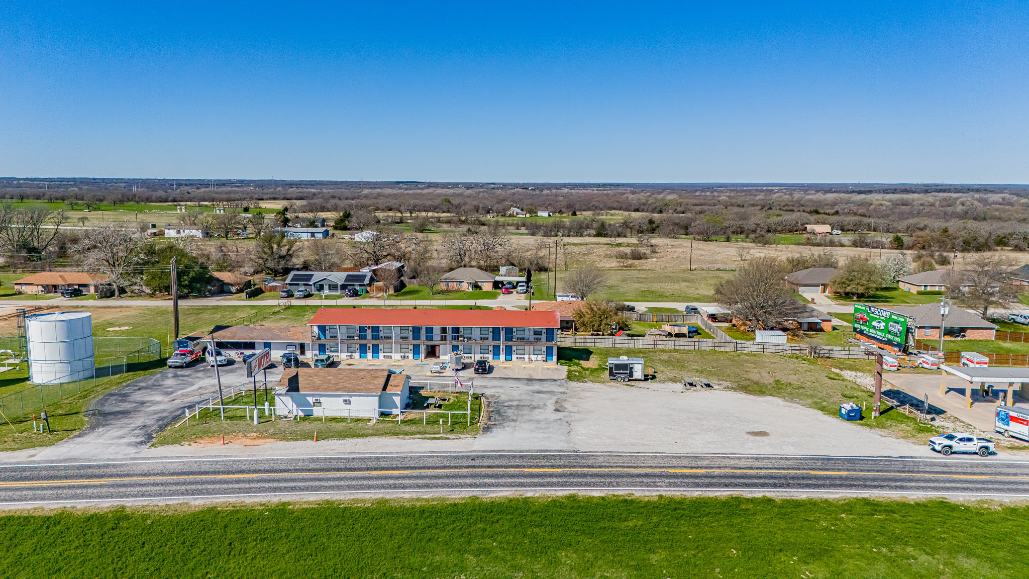 1157 W Bypass 287 Alvord TX 76255