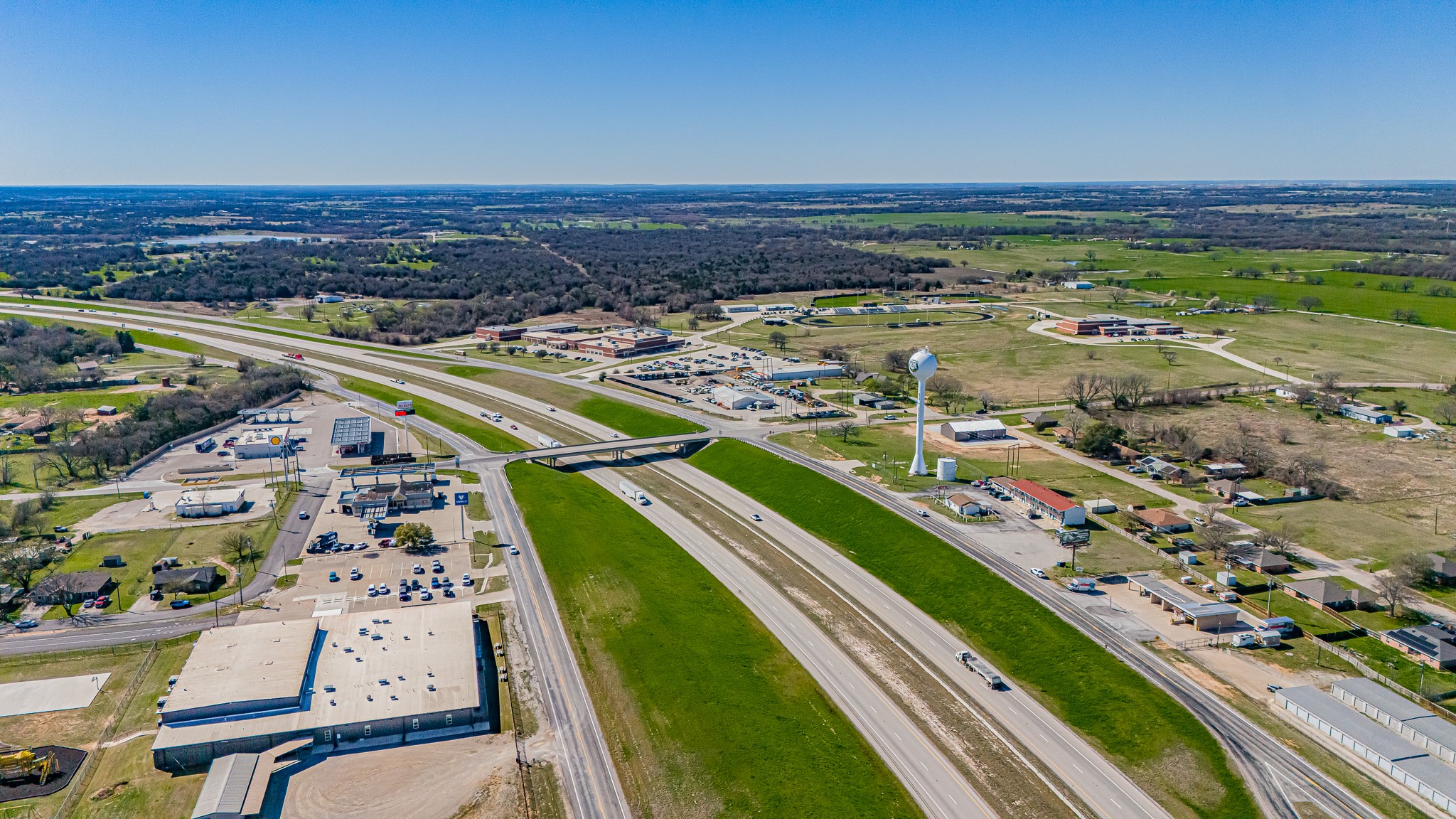 1157 W Bypass 287 Alvord TX 76255