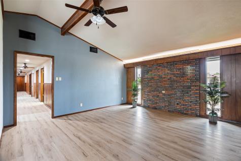 1512 Crestridge Drive Cleburne TX 76033
