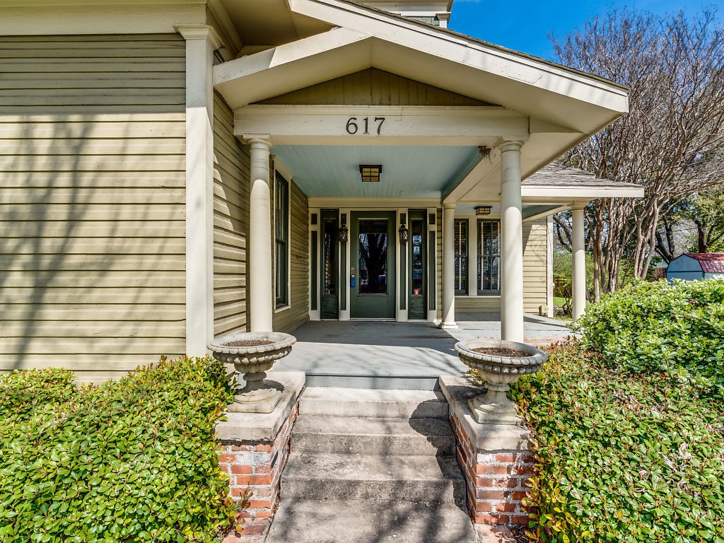 617 W Main Street Midlothian TX 76065