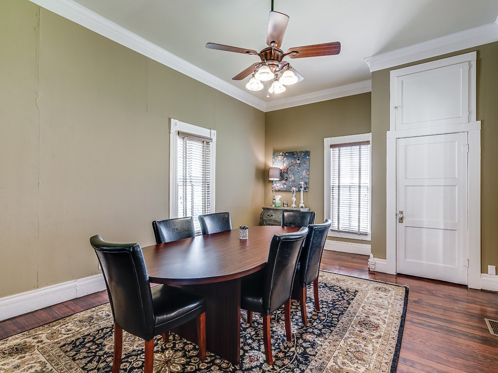 617 W Main Street Midlothian TX 76065