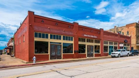 112 E Main Street Waxahachie TX 75165