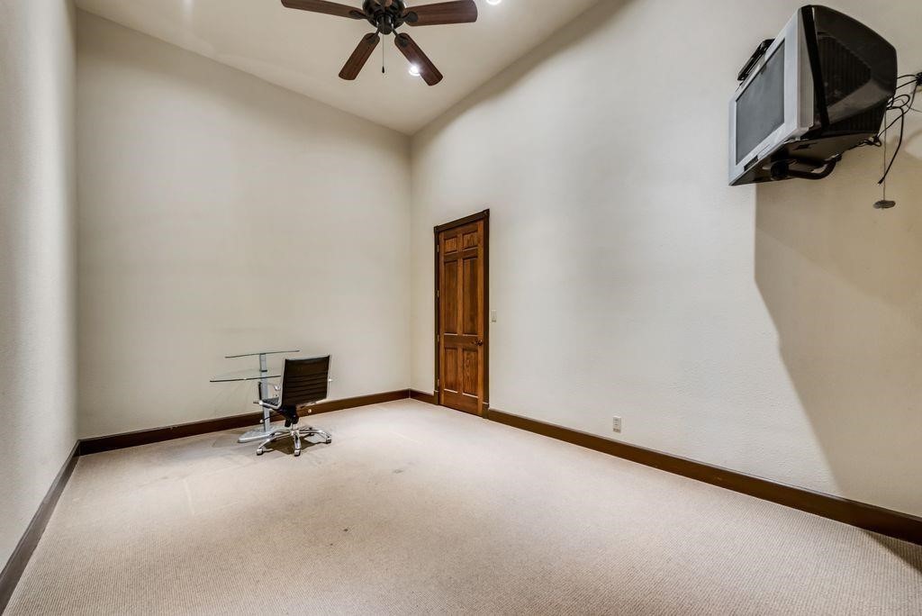 112 E Main Street Waxahachie TX 75165