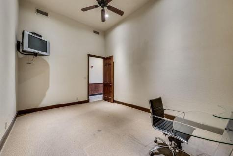 112 E Main Street Waxahachie TX 75165