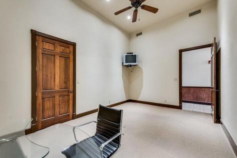 112 E Main Street Waxahachie TX 75165
