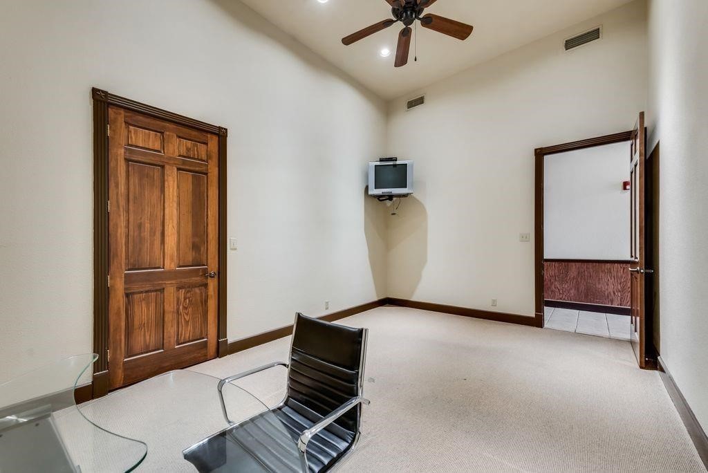112 E Main Street Waxahachie TX 75165