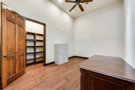 112 E Main Street Waxahachie TX 75165