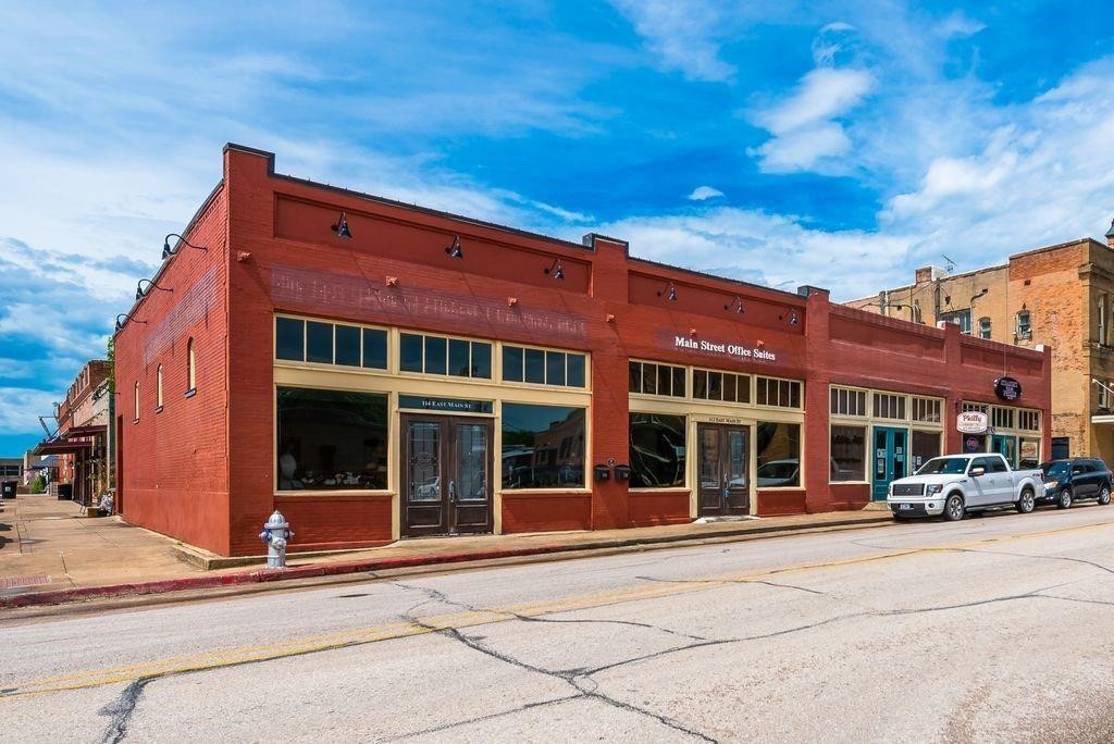 112 E Main Street Waxahachie TX 75165